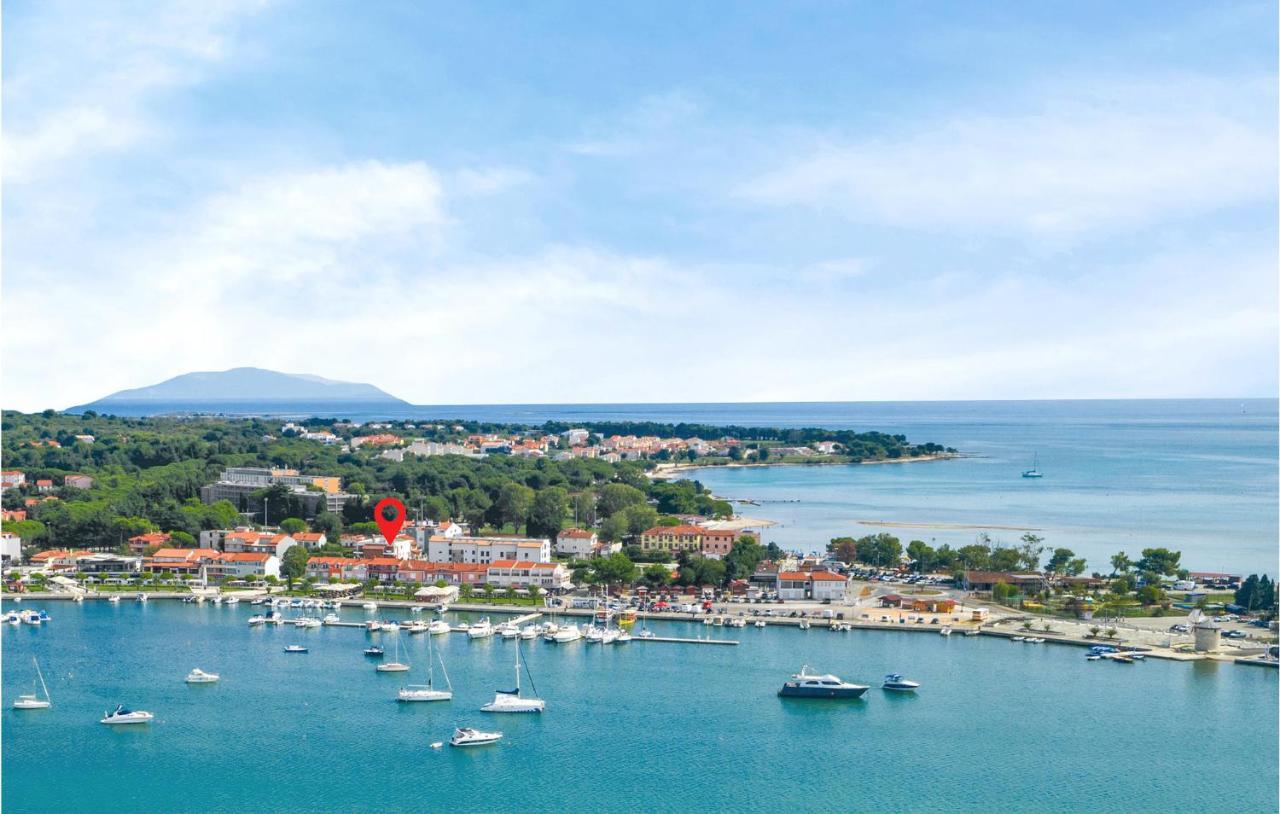 Lovely Apartment In Medulin With Kitchen Εξωτερικό φωτογραφία
